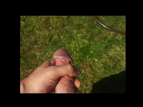 ❤️ Hottie mendapatkan vagina merah mudanya kacau dan mani dengan menyemprotkan di taman musim panas ❌ Video anal di porno id.taxiporec.top
